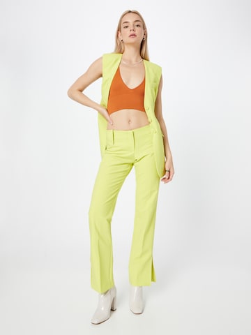 River Island Regular Pleated Pants in Yellow