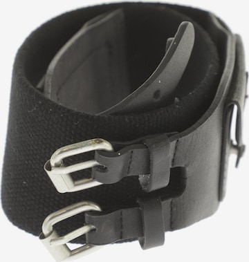 LEVI'S ® Belt in One size in Black: front