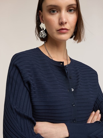 Cardigan MOTIVI en bleu