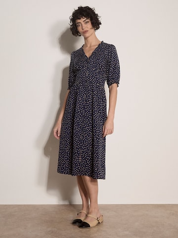 Apricot Jurk ' ' in Blauw
