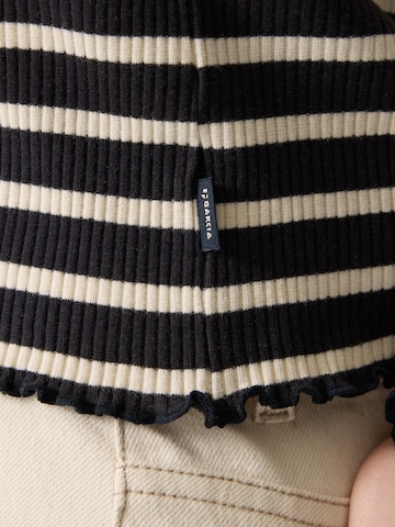 GARCIA Μπλουζάκι σε μαύρο