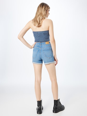 Gina Tricot Skinny Shorts 'Molly' in Blau