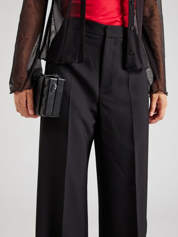 MOS MOSH Loose fit Trousers with creases in Black