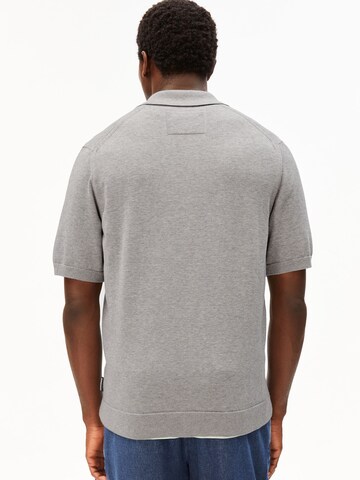 ARMEDANGELS Shirt in Grijs: voorkant