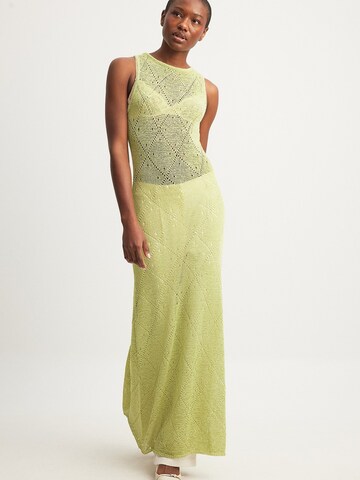 NA-KD Strickkleid in Gelb