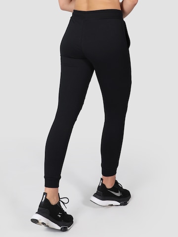 MOROTAI Slimfit Sporthose 'LIGHT TERRY' in Schwarz