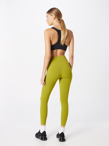 Skinny Pantalon de sport 'ZENVY' NIKE en vert