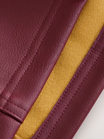 Next Skirt in Red