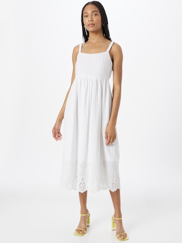 Robe d’été River Island en blanc : devant