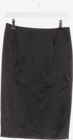 Windsor Skirt in XS in Black: front