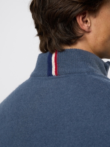 U.S. POLO ASSN. Neulepaita 'Kevin' värissä sininen
