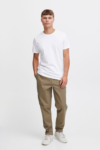 !Solid Regular Bundfaltenhose 'Dylan' in Beige