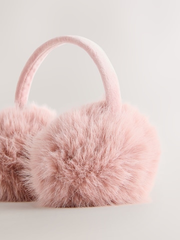 Urechiușe de la Next pe roz