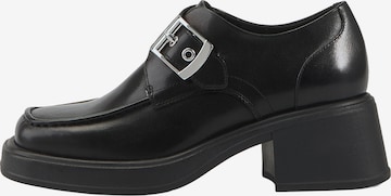juoda VAGABOND SHOEMAKERS Loaferai 'DORAH': priekis