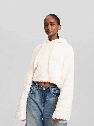 Bershka Sweater in Beige: front