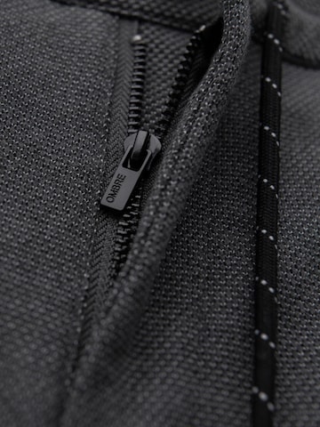 Ombre Slimfit Sporthose‌ in Grau