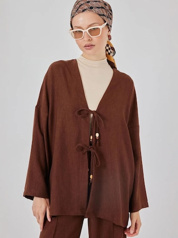 Tenue d'intérieur 'Zweiteiliges Set' Bigdart en marron