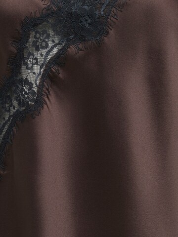 JDY Top 'JDYFIFI' in Brown