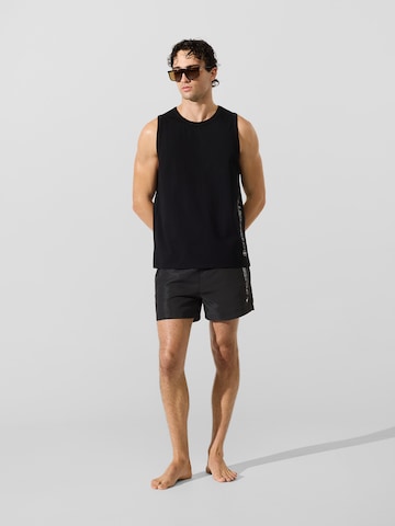 Karl Lagerfeld Шорти за плуване 'Ikon' в черно