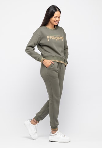 Tom Barron Tracksuit in Green