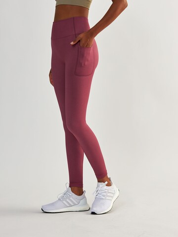 BeShaped Skinny Workout Pants 'Lift Me Up' in Red