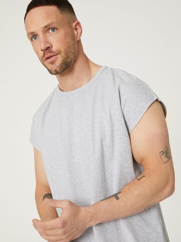 DAN FOX APPAREL Shirt 'Theo' in Grijs