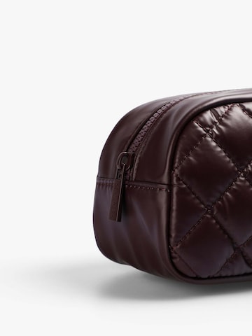 Scalpers Scnyquilted Pencil Case ' ' in Rot