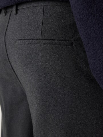 Lindbergh Regular Hose 'Superflex' in Grau