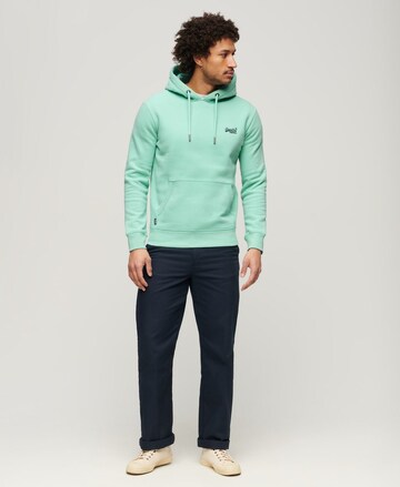 Superdry Sweatshirt 'Essential' in Grün