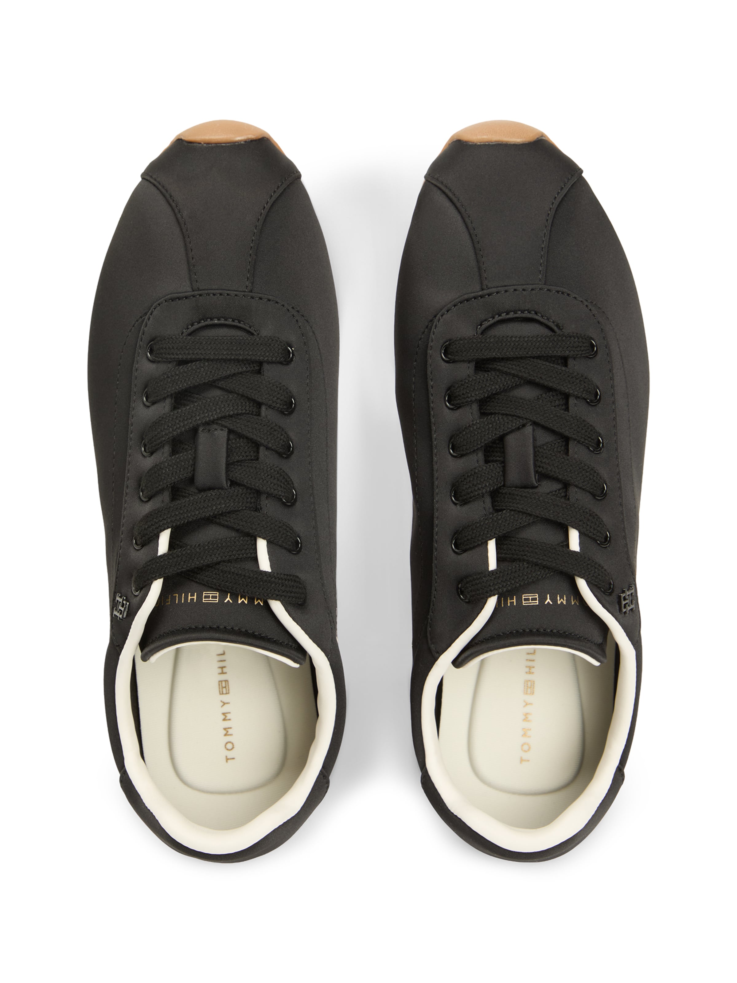 TOMMY HILFIGER Sneakers laag 'BELLA' in Zwart