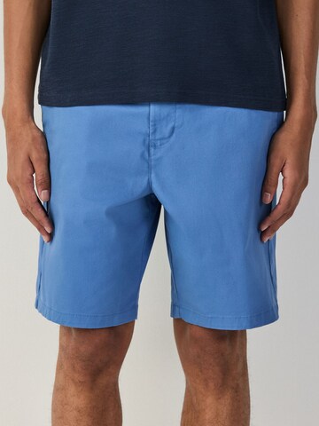 Loosefit Pantalon chino Next en bleu