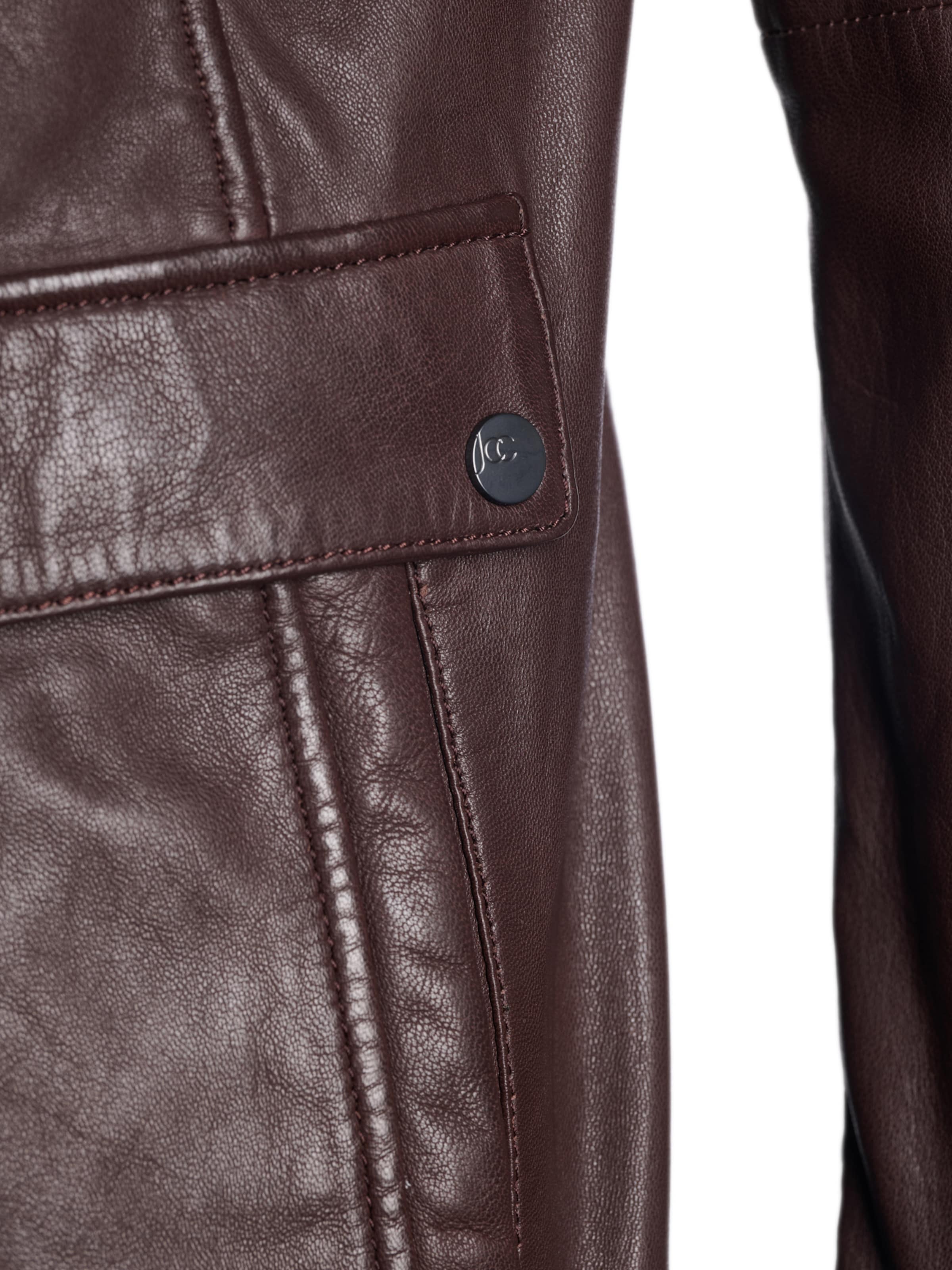 JCC Tussenjas in Bruin