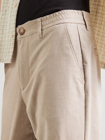 GABBA Regular Trousers 'Monza Button Carre' in Beige