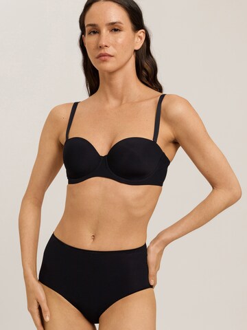 Hanro BH ' Allure Bandeau ' in Zwart: voorkant