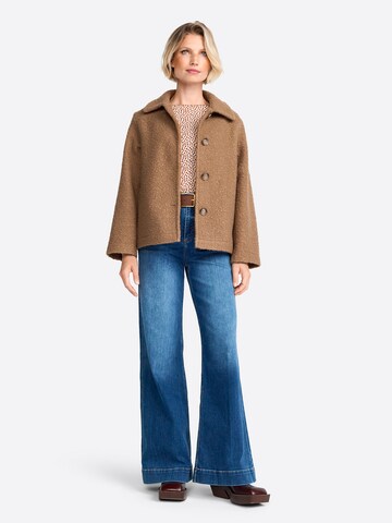 Rich & Royal Jacke in Beige