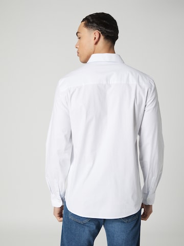 Regular fit Camicia 'Jay' di Guido Maria Kretschmer Men in bianco: dietro