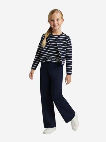Set di Hilal Akinci Kids in blu: frontale