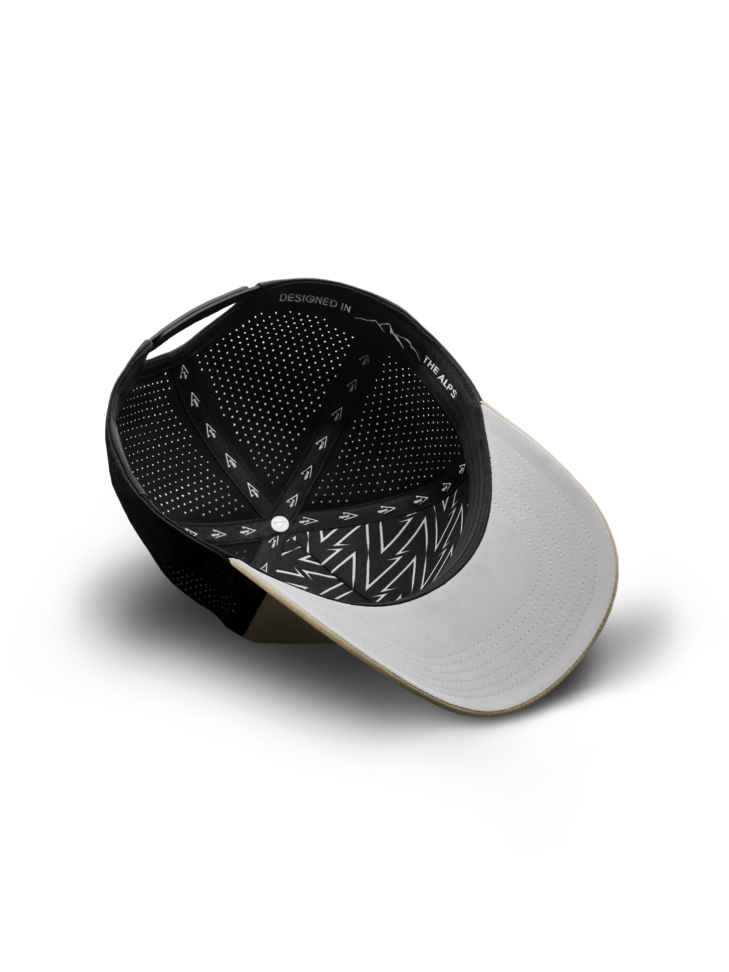 apol Cap 'CLOUD TRUCKER' in Beige