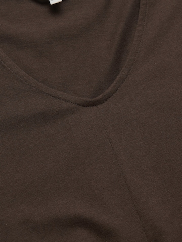 Robe Cellbes of Sweden en marron