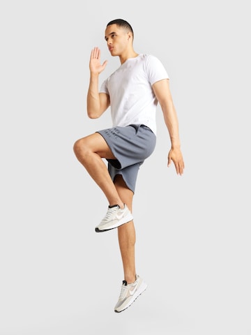 new balance Loosefit Shorts 'Essentials' in Grau