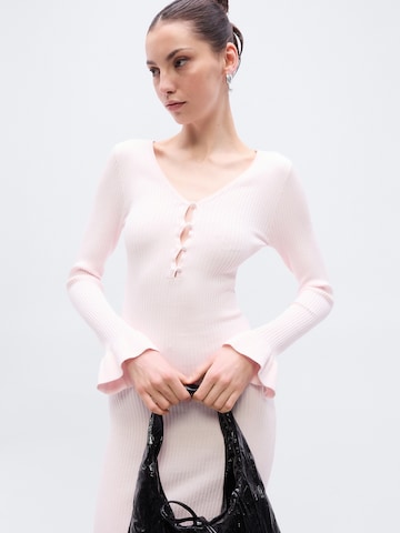 Abito di Gina Tricot in rosa