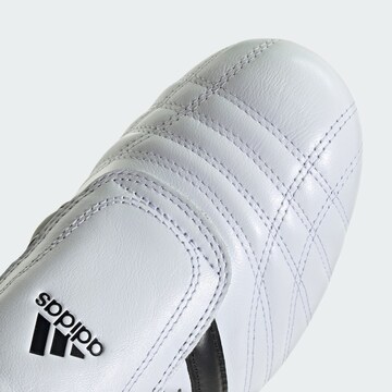 ADIDAS ORIGINALS - Zapatillas sin cordones 'Taekwondo' en blanco