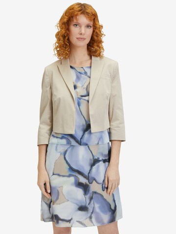 Betty Barclay Blazer in Beige: front