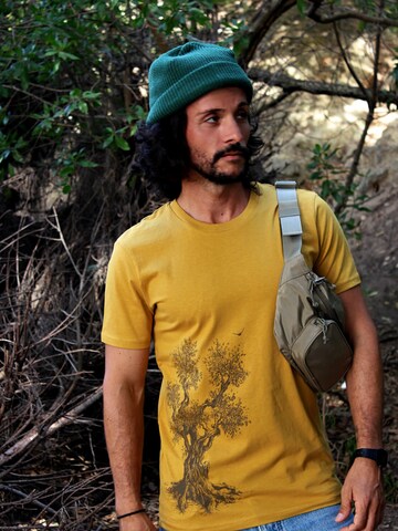 Life-Tree Shirt 'Fairwear Organic Olive Tree' in Gelb