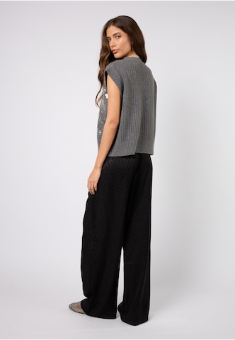 OH APRIL Pullunder 'Fia' in Grau