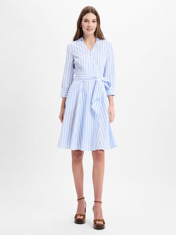 Marie Lund Kleid in Blau: Vorderseite