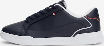 Baskets basses TOMMY HILFIGER en bleu : devant