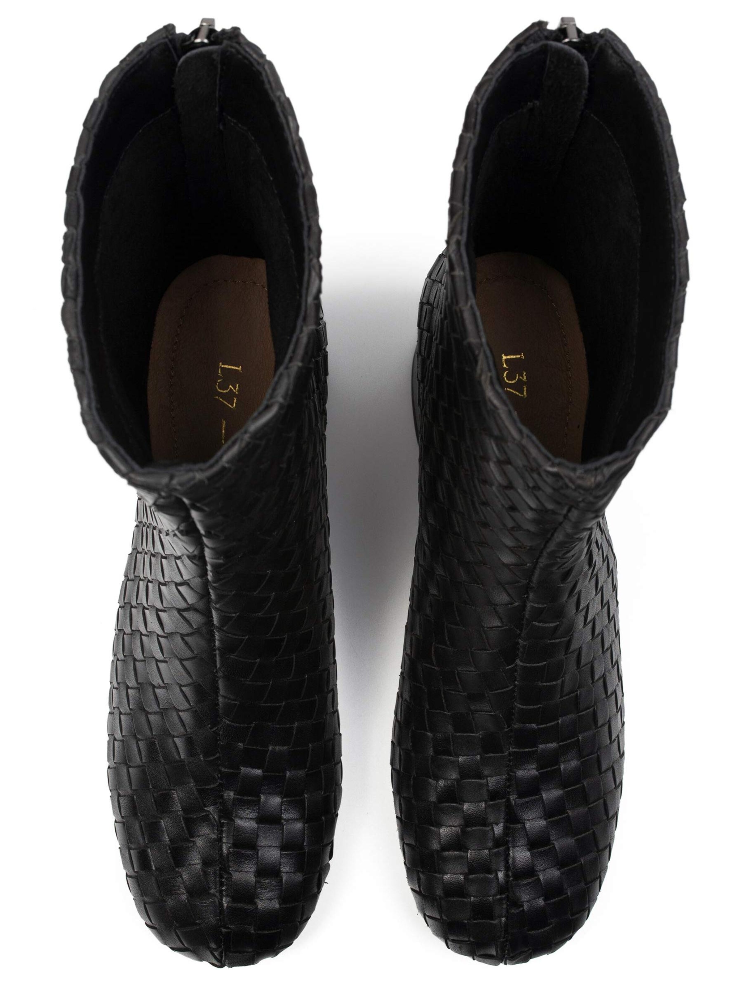 L37 HANDMADE SHOES Ankle Boots 'A LONELY PLACE TO BE' in Schwarz