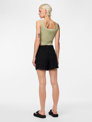 PIECES - regular Pantalón 'PCVilde' en negro