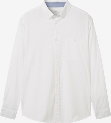 Coupe regular Chemise TOM TAILOR en blanc : devant